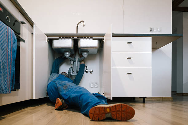 Professional Plumbing technician working in Coldspring, TX